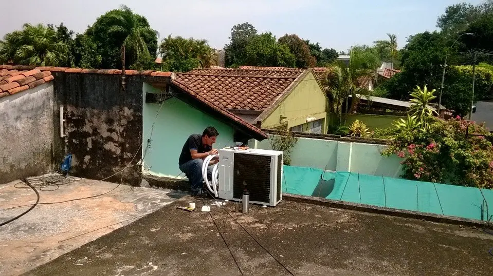 Instalación y mantenimiento de aire acondicionado